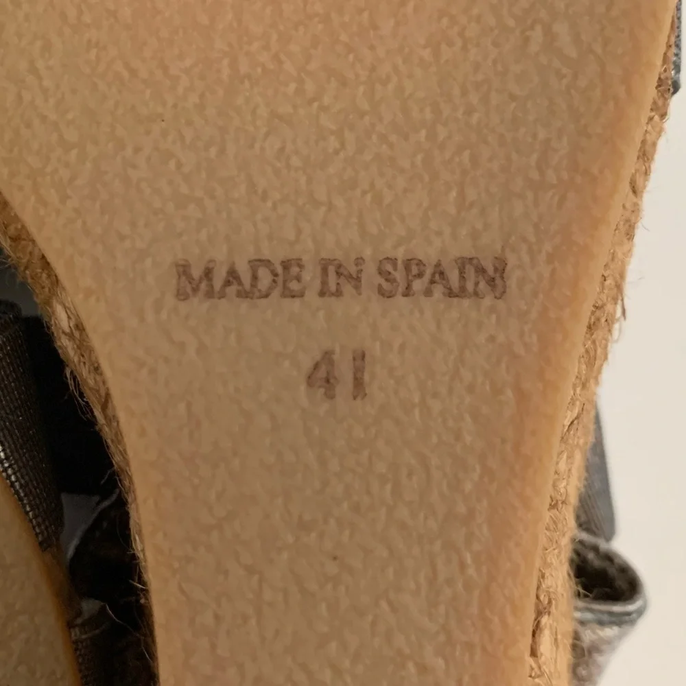Eric Michael Sandals Women’s EUR Size 41 Metallic Espadrilles Wedges Jute Sling